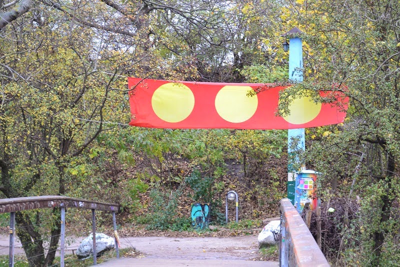 Christiania flag, Copenhague, ville libre, Danemark, travelsandme