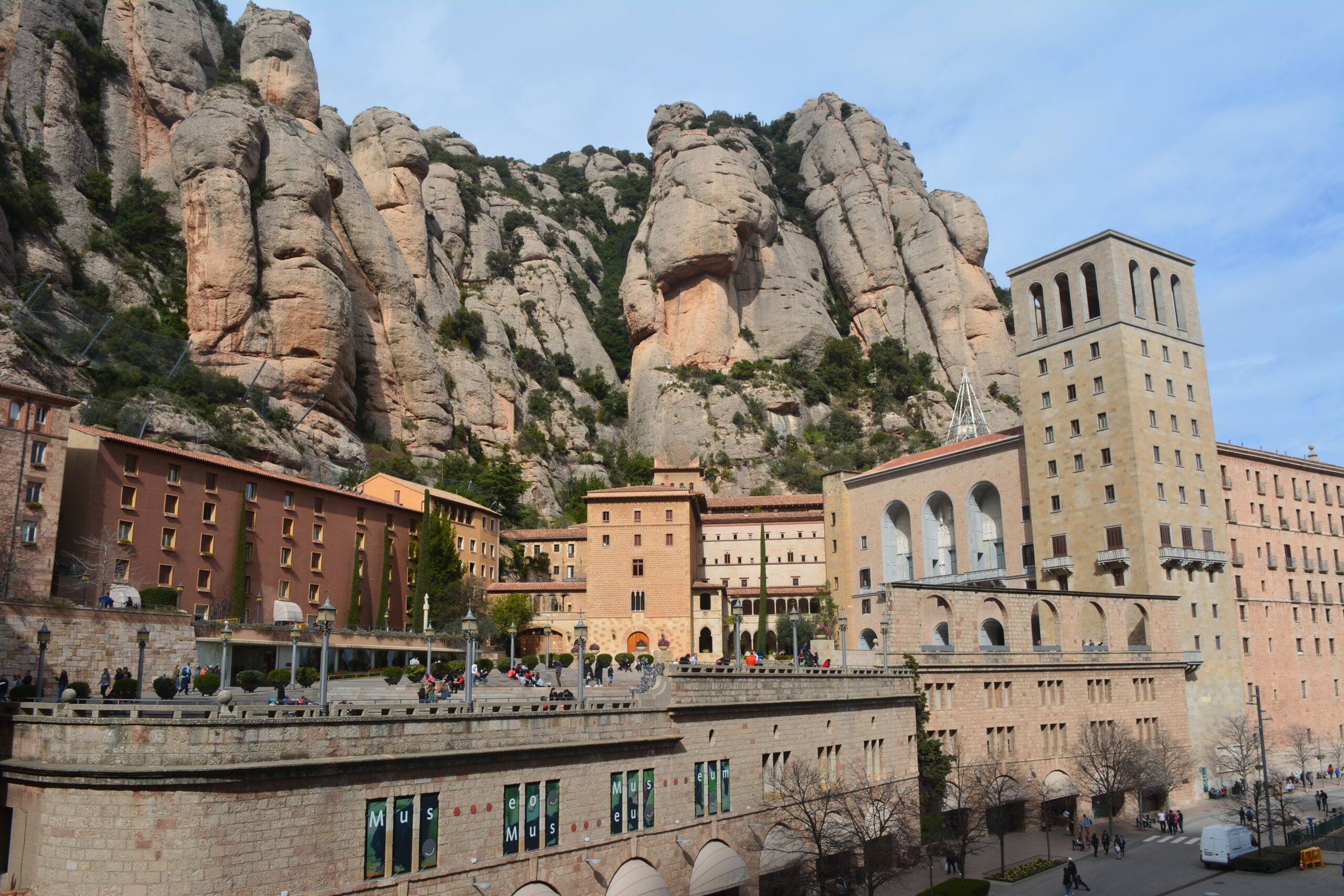 point de vue place Santa Maria Montserrat